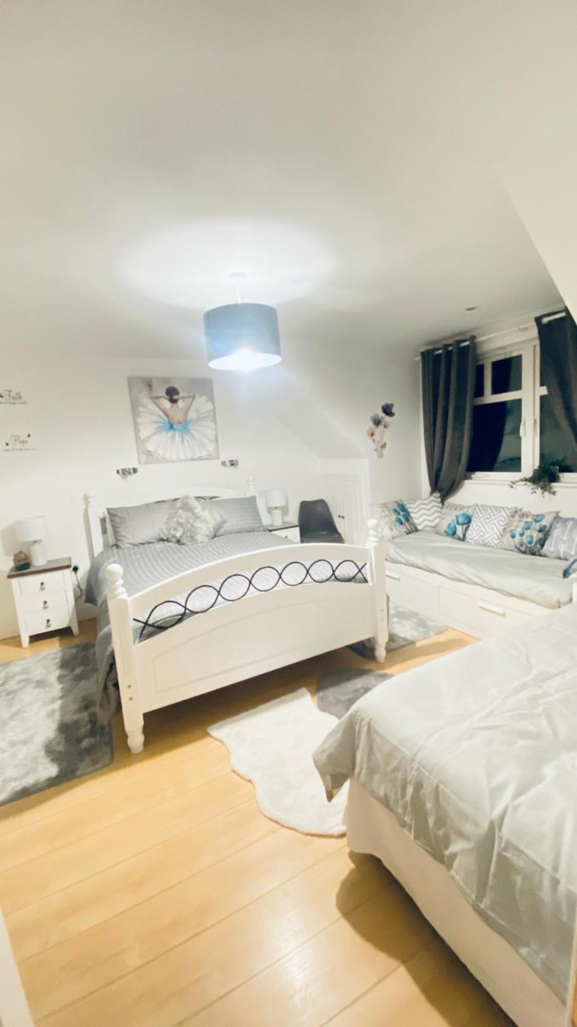 킬케니 Sonas House B&B 외부 사진